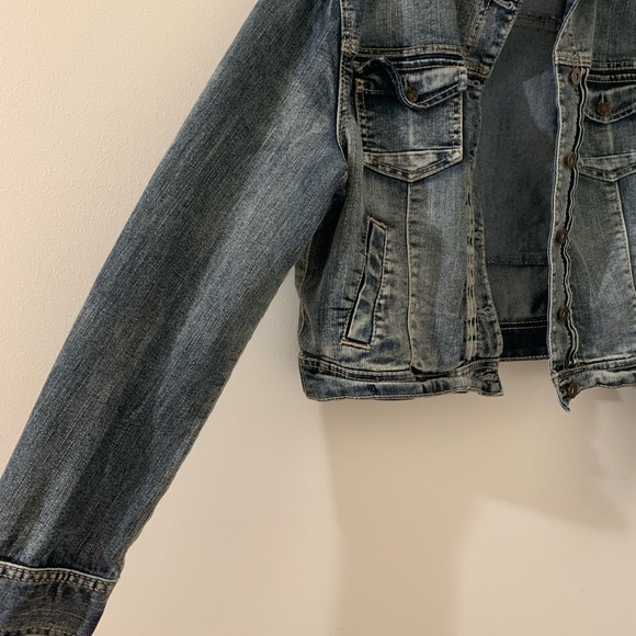 Mid-tone wash Jean jacket women’s size large - Picture 5 of 7
